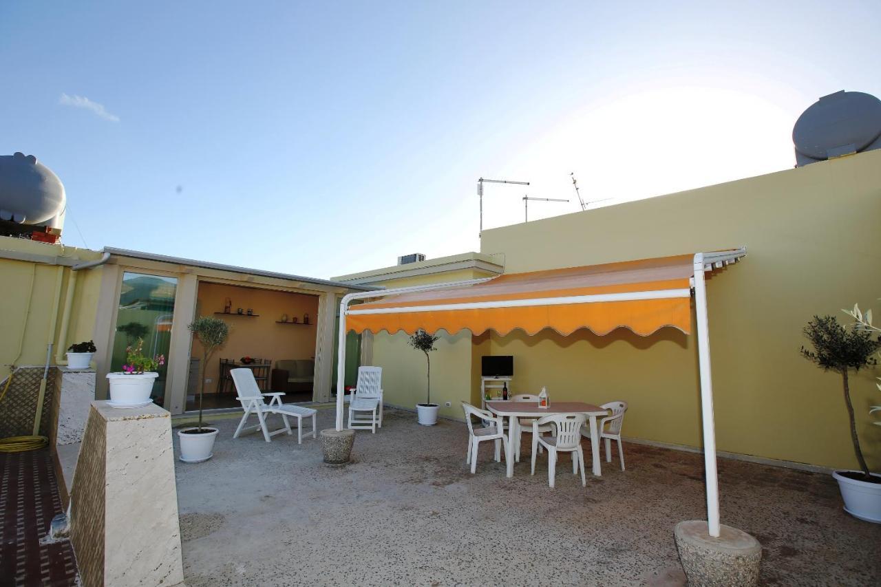 Re Sole Case Vacanze - Esclusivo Attico M A R T E Con Spaziosissima Terrazza Solarium Attrezzata Avola Exterior foto